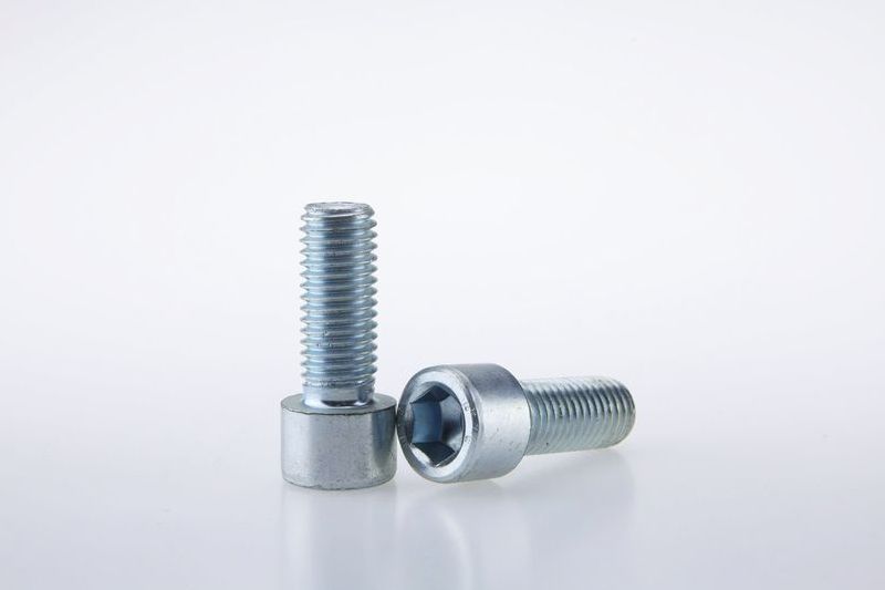 Socket screws DIN912